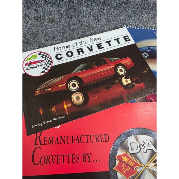Vintage Corvette Ephemera Lot 1992 Calendar, Brochures & Cards USA - Picture 5 of 10